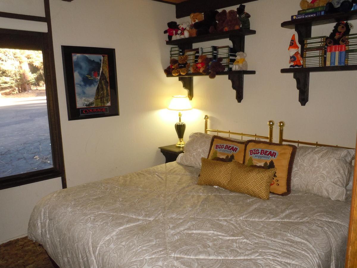 Two-Bedroom Plus Den Economy Unit #81 By Escape For All Seasons Bus Lic #23546 Big Bear Lake Εξωτερικό φωτογραφία